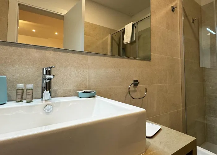 Guest house Galleria Roma Art 4*
