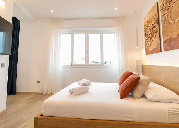 Guest house Galleria Roma Art 4*