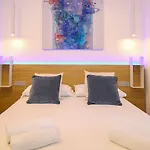 Πανσιόν Galleria Roma Art 4*